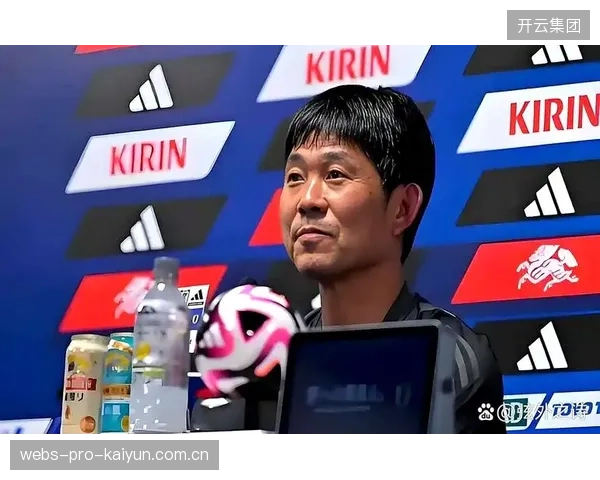 森保一或将高位压迫植入三中卫体系以控制比赛节奏。